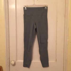 Athleta 7/8th eclipse tights. Lead green